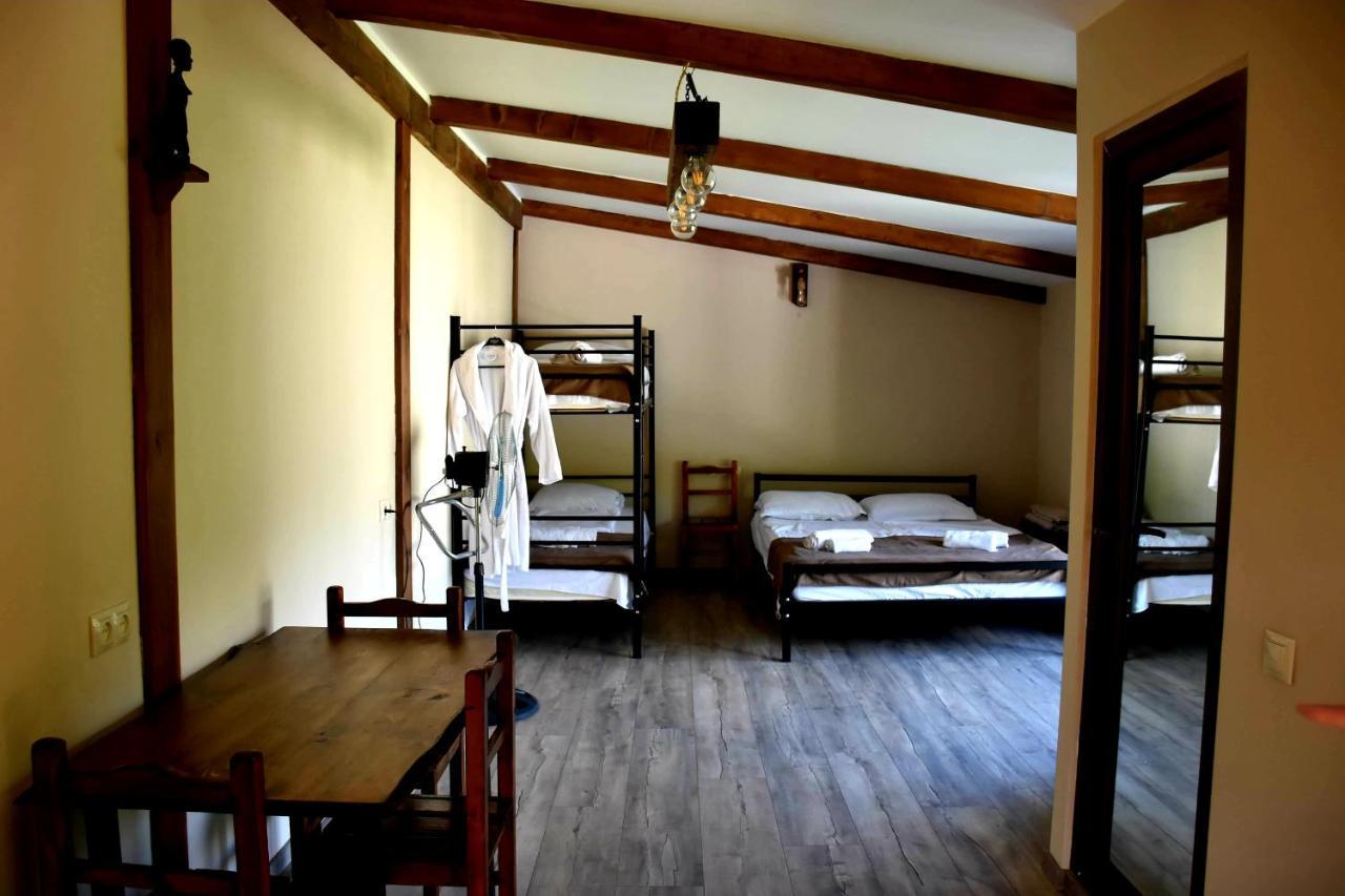 Holiday Home Боржомі Екстер'єр фото